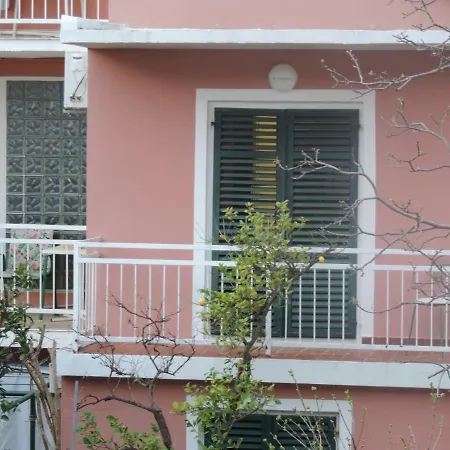 With Parking Space Orebic, Peljesac - 15086